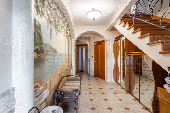 
  Продается дом 376.8 м². Фото 1.