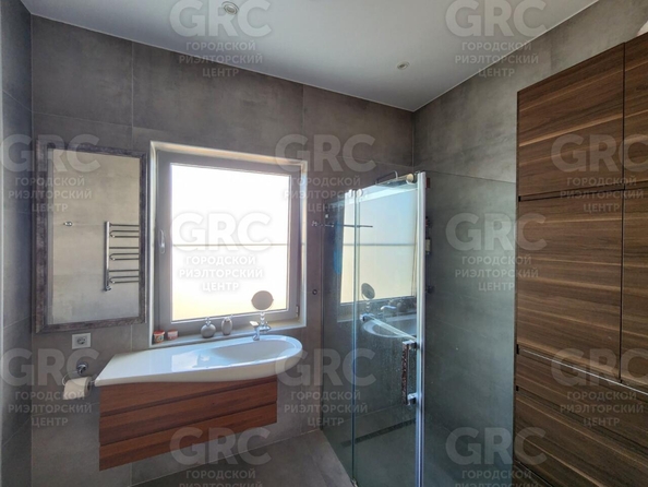 
  Продается коттедж, 350 м², Сочи
. Фото 8.