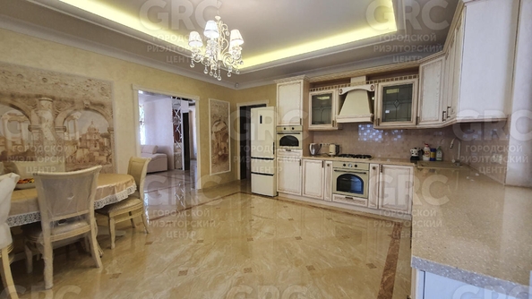 
  Продается дом, 430 м², Сочи
. Фото 9.