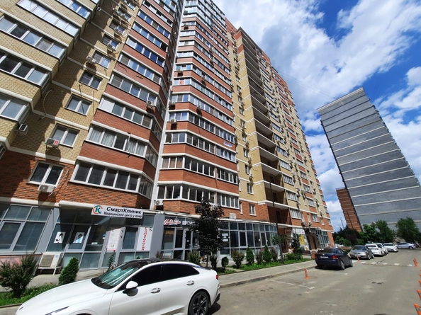 
  Продам 2-комн. квартиру, 54 м², Цезаря Куникова ул, д. 24/2
. Фото 1.