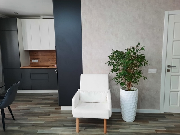 
  Продам 2-комн. квартиру, 54 м², Цезаря Куникова ул, д. 24/2
. Фото 5.