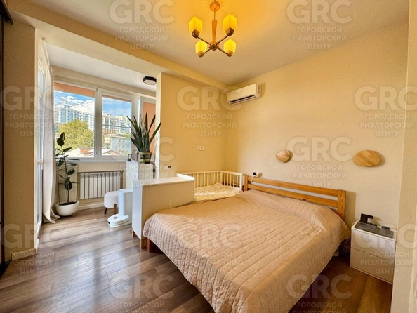 
  Продается 2-комн. квартира, 62 м², Параллельная ул, д. 9/1
. Фото 1.
