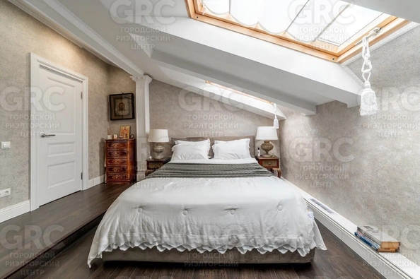 
  Продается 4-комн. квартира, 110 м², Советская ул, д. 7
. Фото 25.