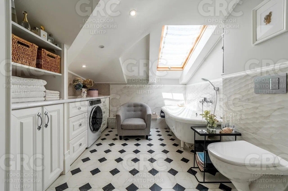 
  Продается 4-комн. квартира 110 м². Фото 40.