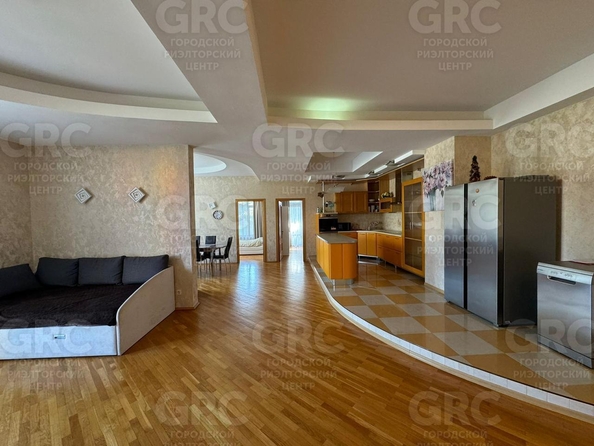 
  Продается 3-комн. квартира, 190 м², Пушкина пр-кт, д. 5А
. Фото 3.