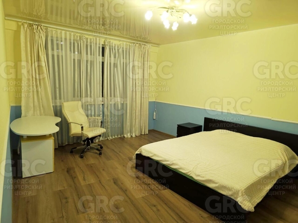 
  Продается 3-комн. квартира, 115.8 м², Горького ул, д. 87
. Фото 25.