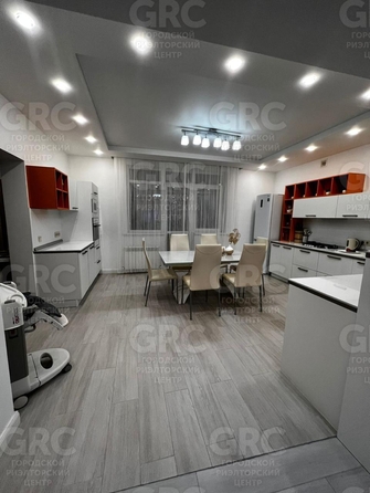
  Продается 2-комн. квартира, 130 м², Бамбуковая ул, д. 6/13
. Фото 5.