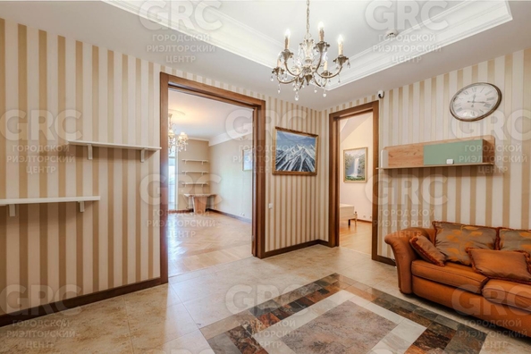 
  Продается 4-комн. квартира 182 м². Фото 8.