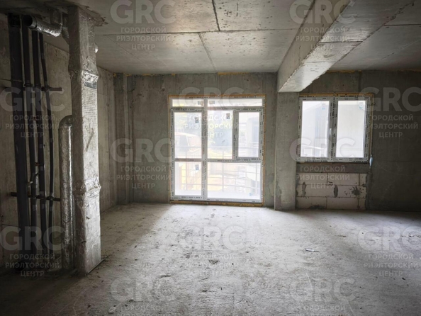 
  Продается 2-комн. квартира, 42 м², Туапсинская ул, д. 19
. Фото 9.