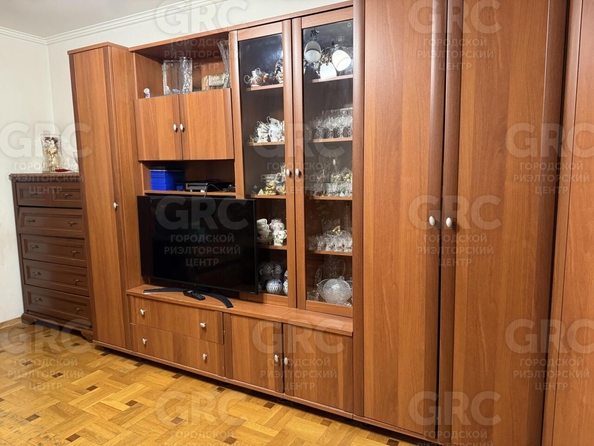 
  Продается 2-комн. квартира, 48.6 м², Нагорная ул, д. 27
. Фото 5.