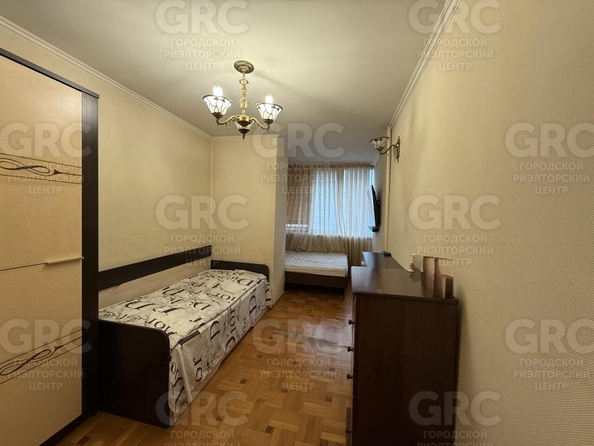 
  Продается 2-комн. квартира, 48.6 м², Нагорная ул, д. 27
. Фото 7.