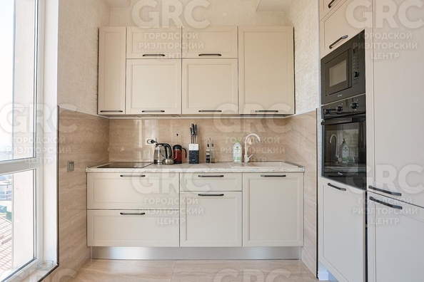 
  Продается 3-комн. квартира, 59 м², Дмитриевой ул, д. 5
. Фото 1.