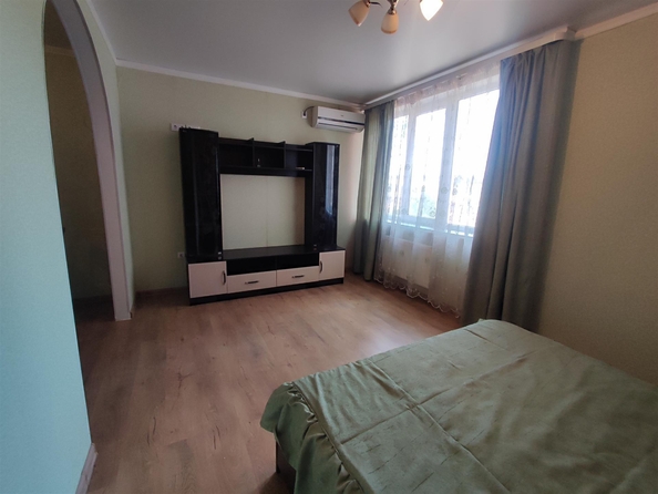 
  Продам 1-комн. квартиру, 36.8 м², Атамана Бабыча ул, д. 6
. Фото 1.