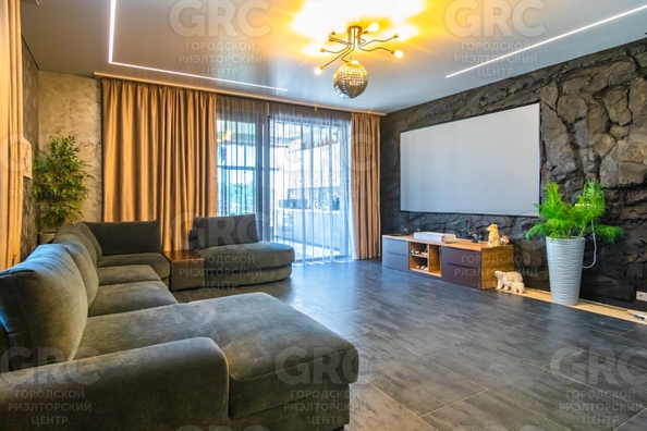 
  Продается дом, 330 м², Сочи
. Фото 15.