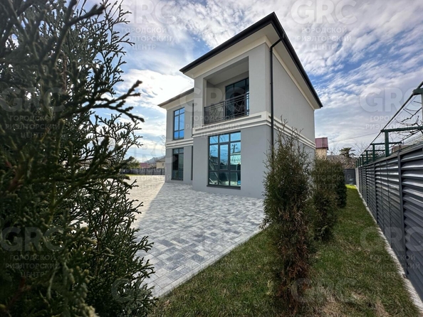 
  Продается дом, 160 м², Сочи
. Фото 2.