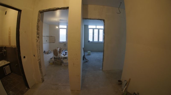 
  Продается 2-комн. квартира, 63 м², Ленинградская ул, д. 81
. Фото 2.