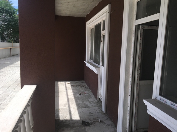 
  Продается 2-комн. квартира, 84 м², Крымская ул, д. 38
. Фото 3.