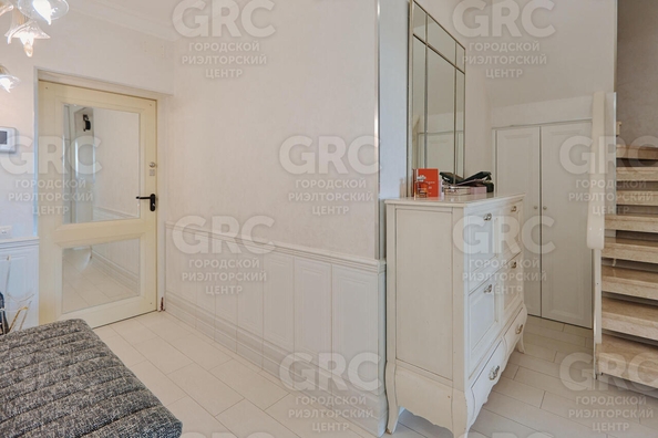 
  Продается 4-комн. квартира, 155 м², Юных Ленинцев ул, д. 10
. Фото 18.