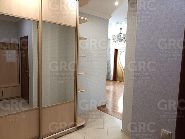 
  Продается 2-комн. квартира, 67 м², Параллельная ул
. Фото 13.