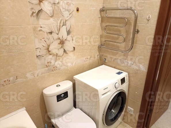 
  Продается 2-комн. квартира, 67 м², Параллельная ул
. Фото 17.