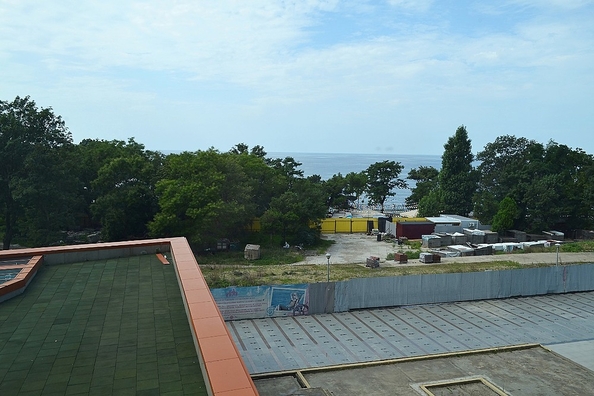 
  Продается 1-комн. квартира, 98 м², Революции пр-кт, д. 3
. Фото 3.