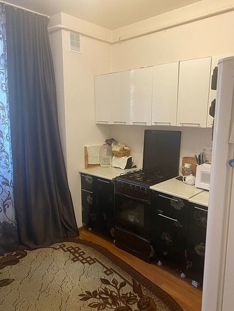 
  Продается 1-комн. квартира, 33 м², Рождественская ул, д. 52
. Фото 2.