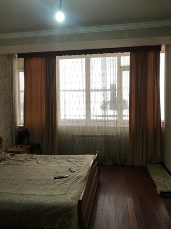 
  Продается 4-комн. квартира, 128 м², Кати Соловьяновой ул, д. 119
. Фото 3.