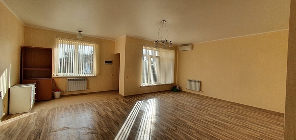 
  Продается дом, 130 м², село Цибанобалка
. Фото 1.