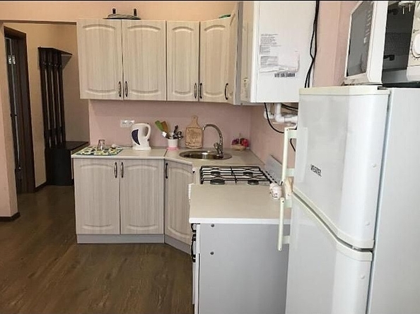 
  Продается 1-комн. квартира, 40 м², Ленина ул, д. 180к1
. Фото 2.