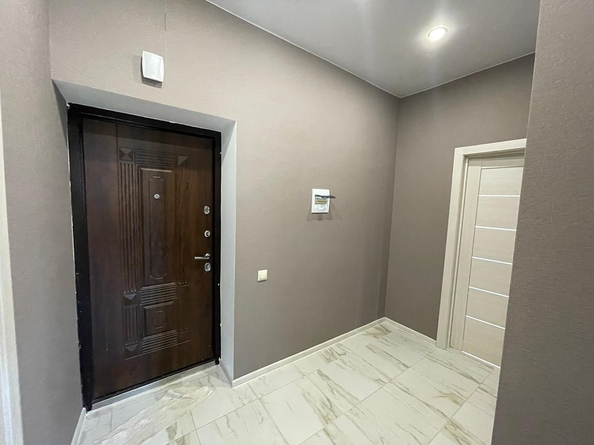 
  Продается 2-комн. квартира, 55 м², Ленина ул, д. 180к1
. Фото 13.