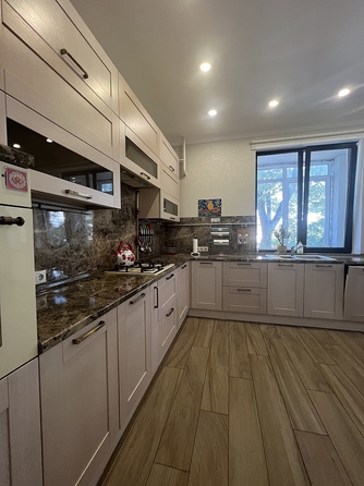 
  Продается 1-комн. квартира, 75 м², Астраханская ул, д. 73
. Фото 12.