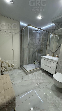 
  Продается 3-комн. квартира, 100 м², Островского ул, д. 47
. Фото 40.