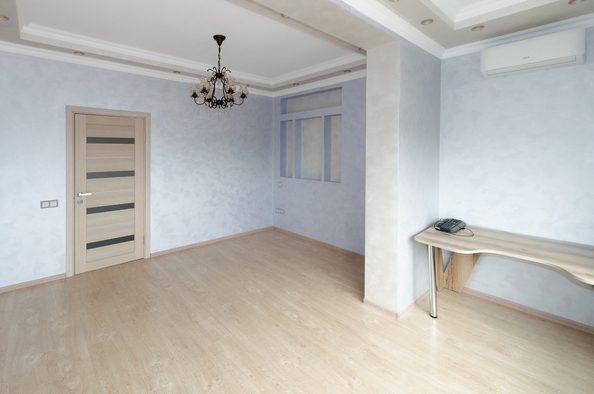 
  Продается 3-комн. квартира, 106 м², Шевченко ул, д. 65
. Фото 9.