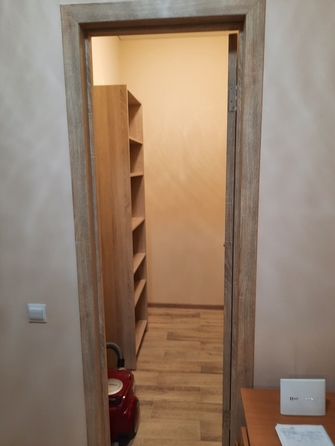 
  Продается 1-комн. квартира, 40 м², Лазурная ул, д. 10к2
. Фото 3.