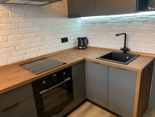 
  Продается 1-комн. квартира, 36 м², Ивана Голубца ул, д. 147
. Фото 2.