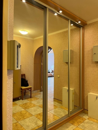 
  Продается 4-комн. квартира, 262 м², Таманская ул, д. 26Б
. Фото 3.