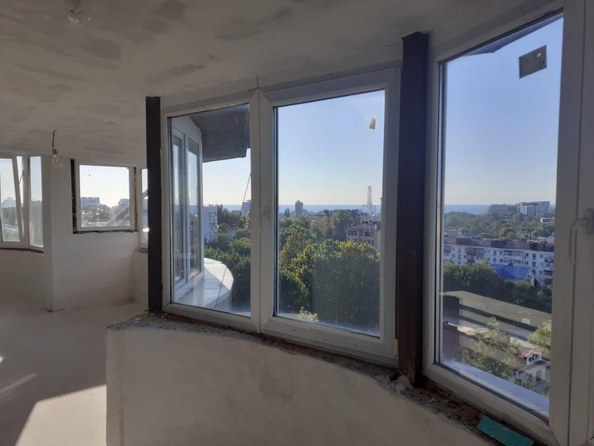 
  Продается 2-комн. квартира, 130 м², Крымская ул, д. 272
. Фото 4.