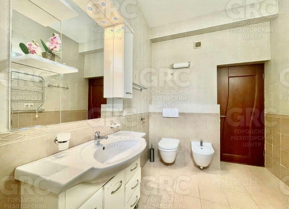 
  Продается 3-комн. квартира 140 м². Фото 13.