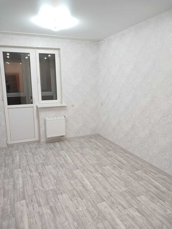 
  Продается 2-комн. квартира, 46 м², Омелькова ул, д. 93
. Фото 7.