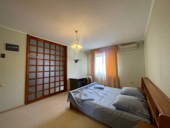 
  Продается 3-комн. квартира, 90 м², Краснозеленых ул, д. 29/12
. Фото 9.