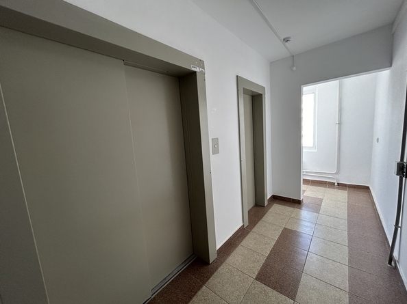
  Продается 1-комн. квартира, 39 м², Ленина ул, д. 233
. Фото 12.