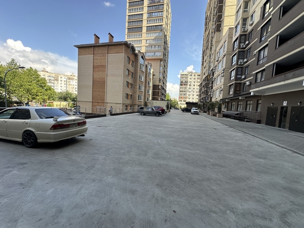 
  Продается 2-комн. квартира, 49 м², Ленина ул, д. 173Ак1
. Фото 2.