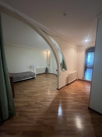 
  Продается 4-комн. квартира, 174 м², Астраханская ул, д. 86
. Фото 9.