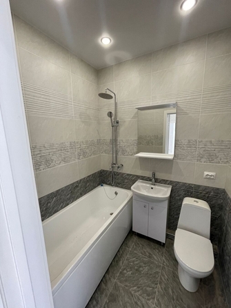 
  Продается 2-комн. квартира, 53 м², Анапское ш, д. 30
. Фото 1.