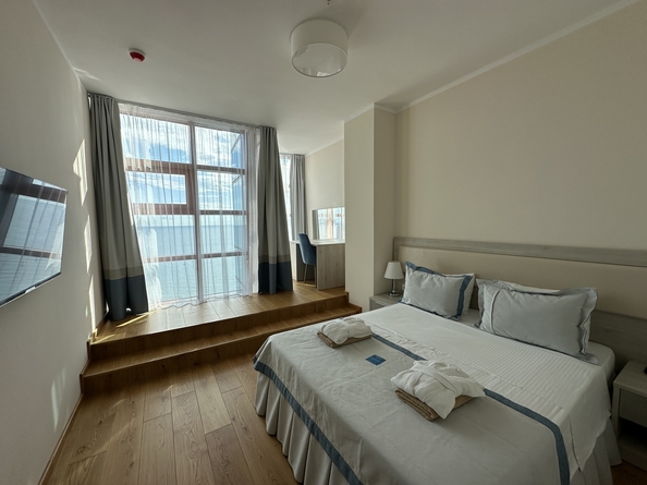 
  Продается 1-комн. квартира, 63 м², Революции пр-кт, д. 3
. Фото 4.