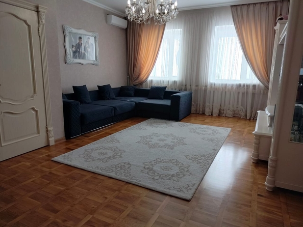 
  Продается 4-комн. квартира, 160 м², Ленина ул, д. 153
. Фото 9.