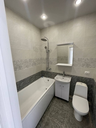 
  Продается 2-комн. квартира, 53 м², Анапское ш, д. 32к6
. Фото 11.