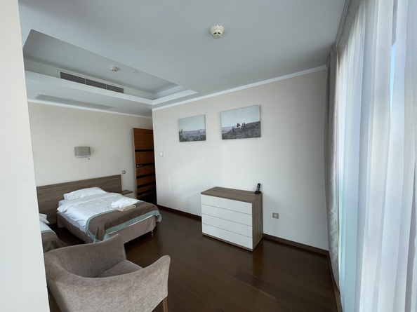 
  Продается 3-комн. квартира, 108 м², Революции пр-кт, д. 3
. Фото 18.