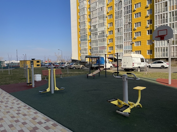 
  Продается 2-комн. квартира, 65 м², Адмирала Пустошкина ул, д. 22к10
. Фото 2.