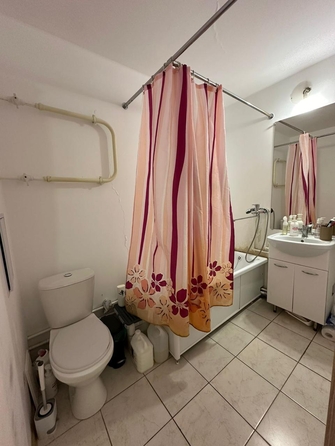 
  Продается 1-комн. квартира, 37 м², Адмирала Пустошкина ул, д. 16
. Фото 3.